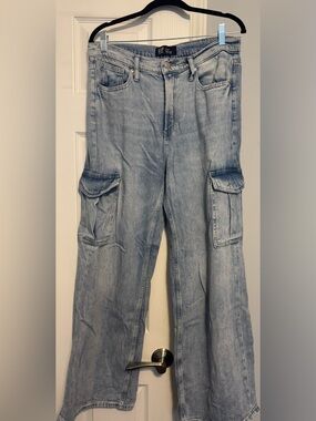 GAP Light Blue High-Rise Wide-Leg Jeans